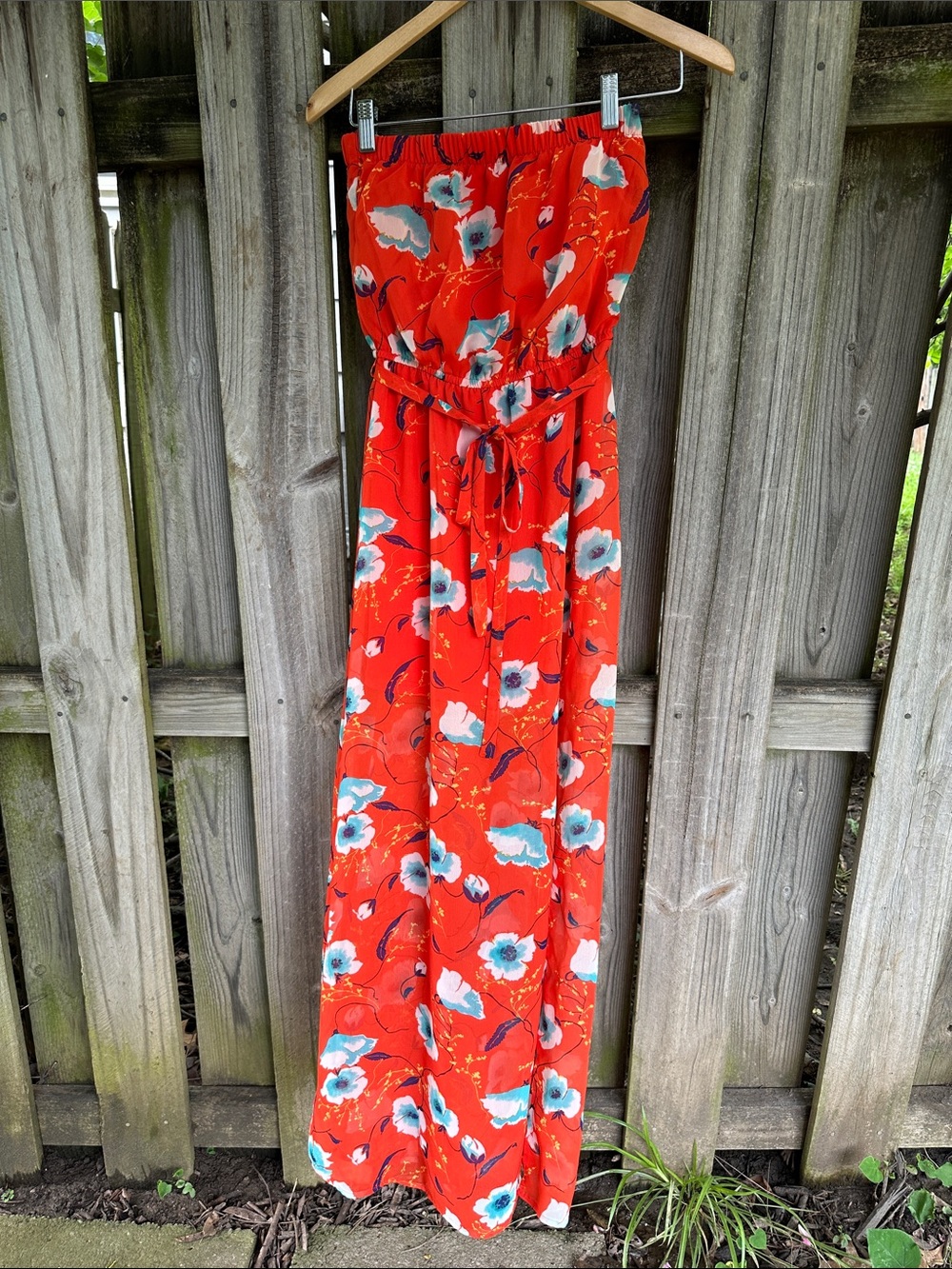Strapless sundress